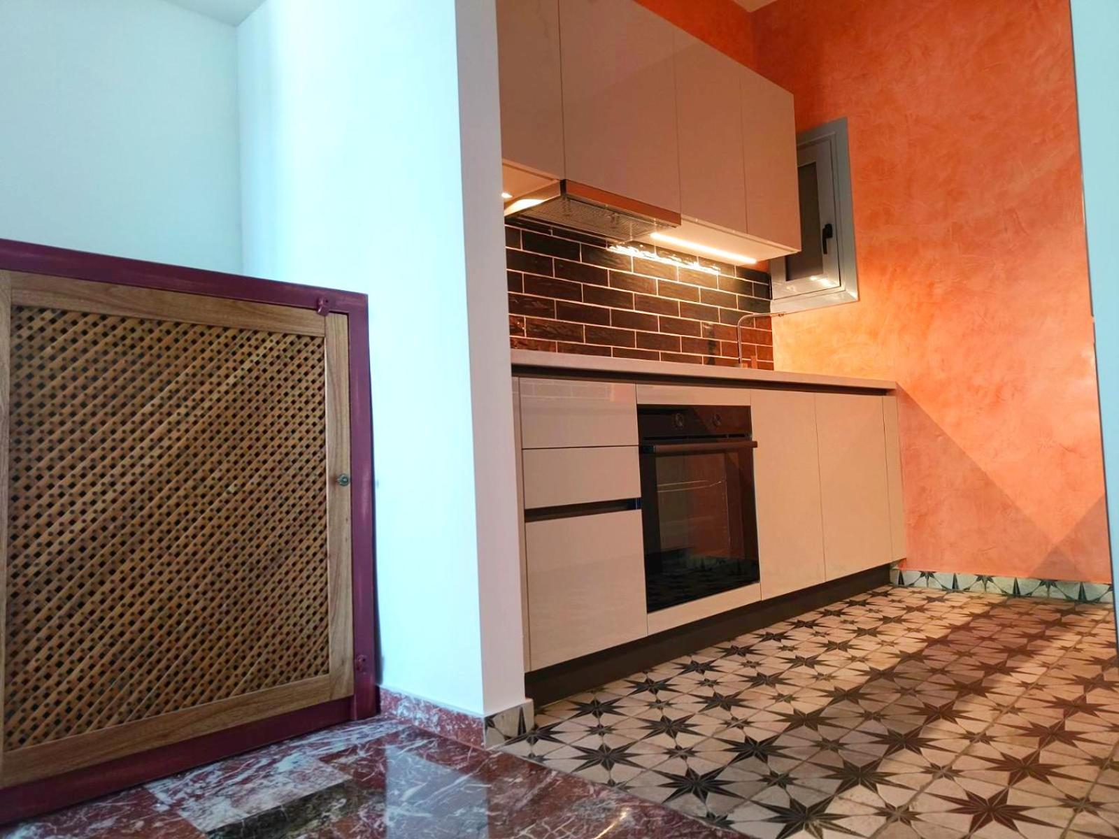 Stylish Artistic Flat With View, Three Min To Metro Apartment Атина Екстериор снимка